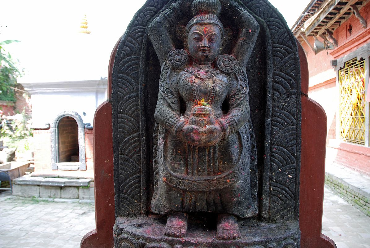 53 Kathmandu Gokarna Mahadev Temple Ganga Statue 